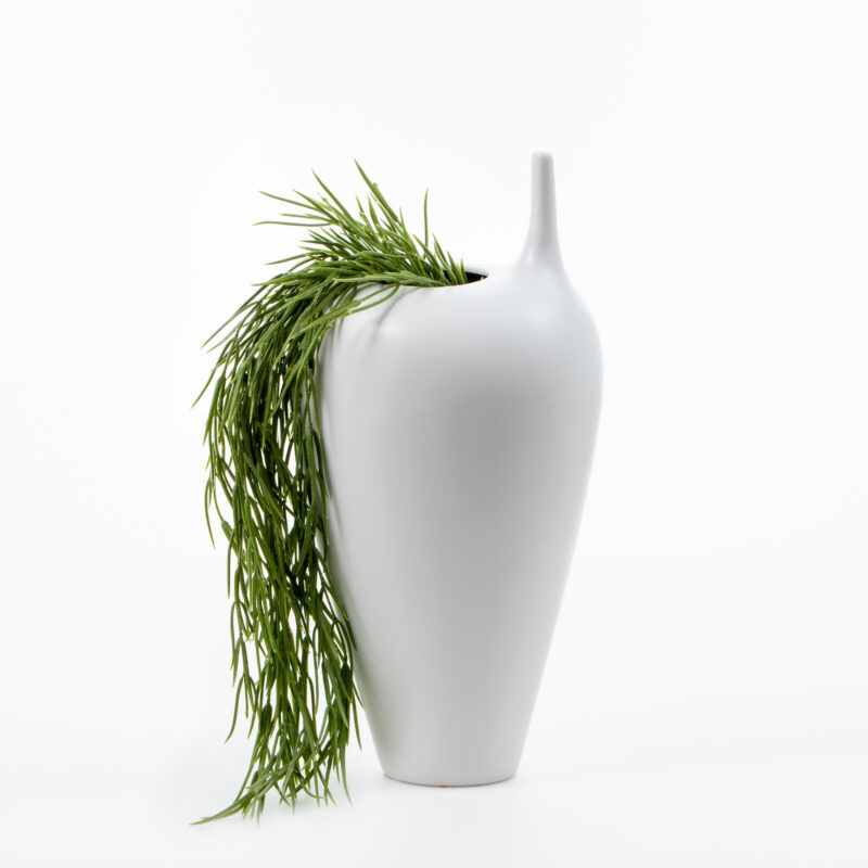 WHITE CERAMIC VASE - Image 2