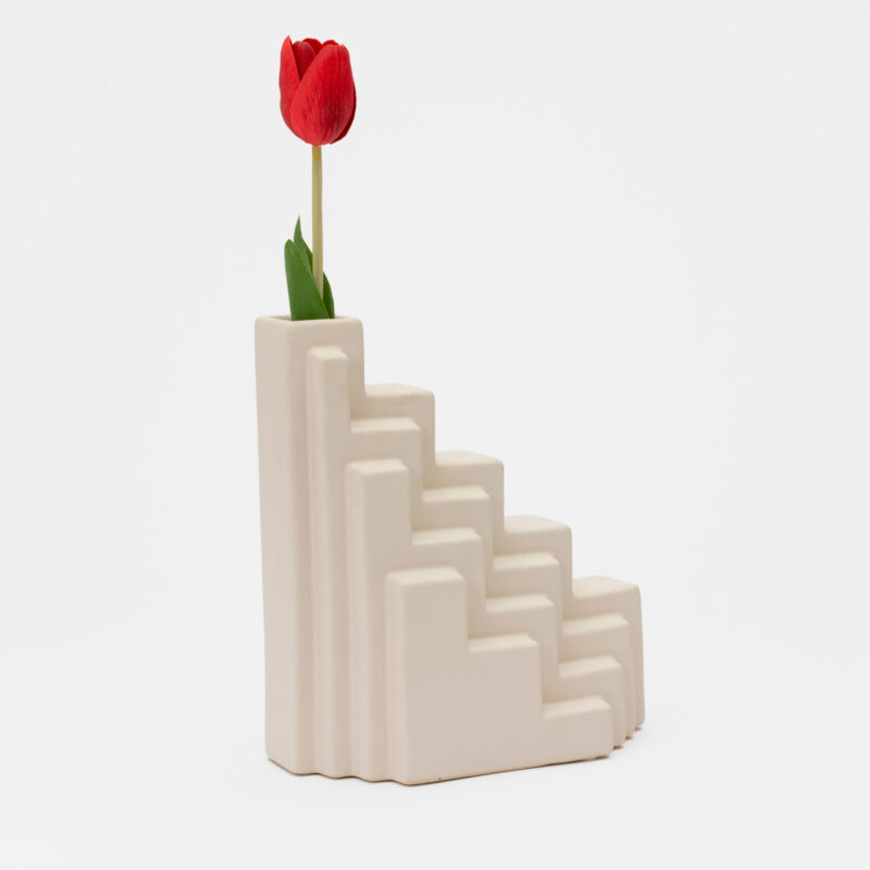 WHITE CERAMIC DECORATIVE VASE - Image 2