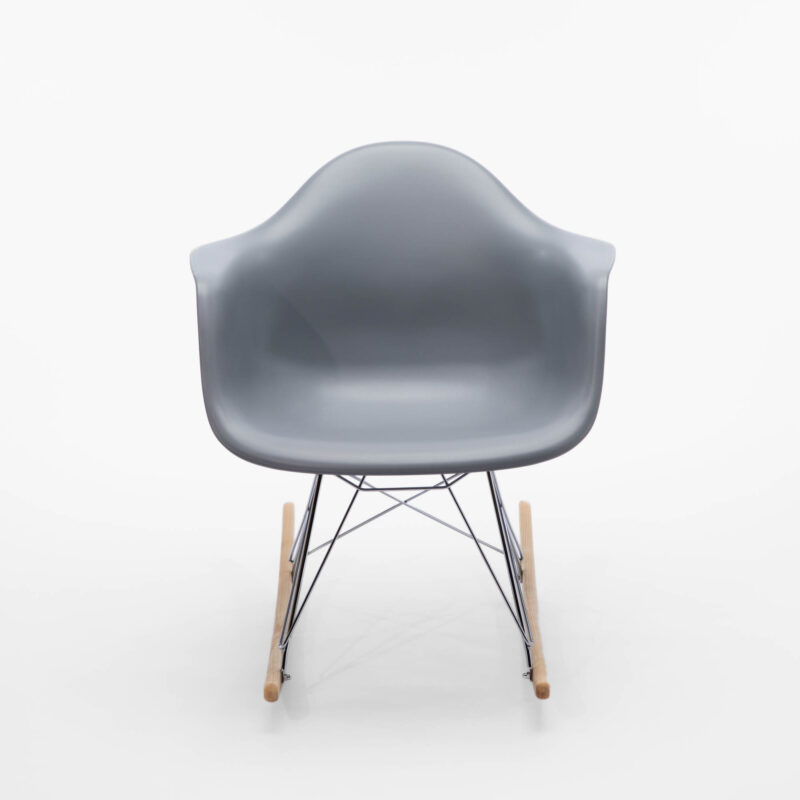 PP ROCKING CHAIR WITH METAL LEGS AND WOODEN ROCKERS - Image 2