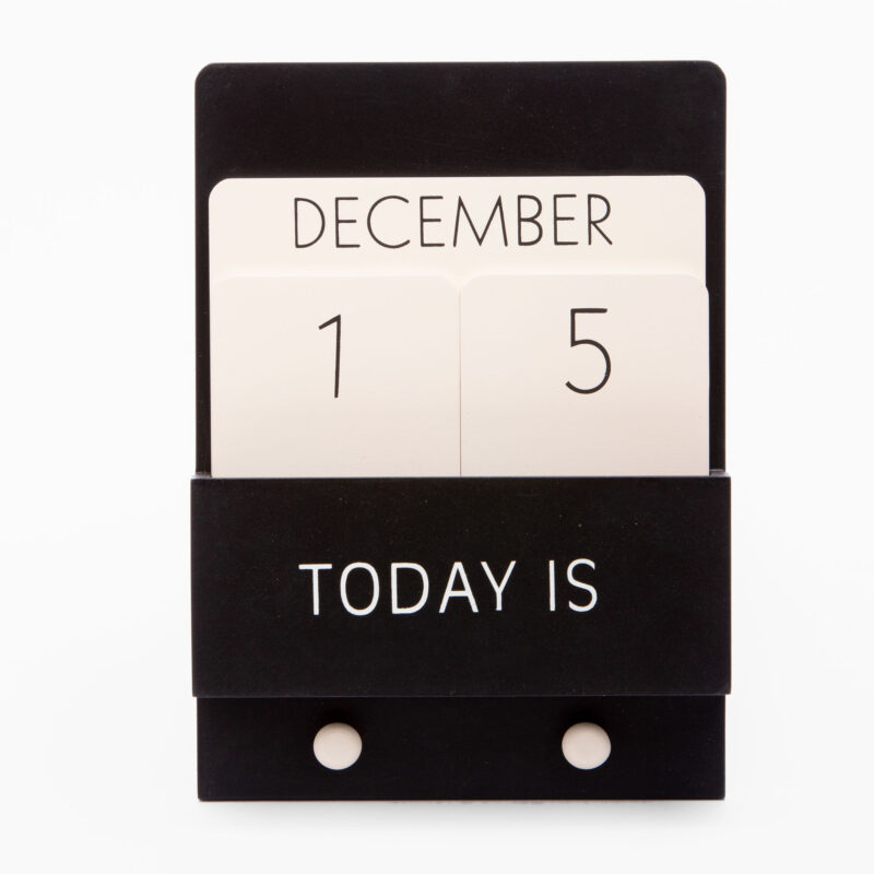 BLACK AND WHITE WOODEN CALENDAR