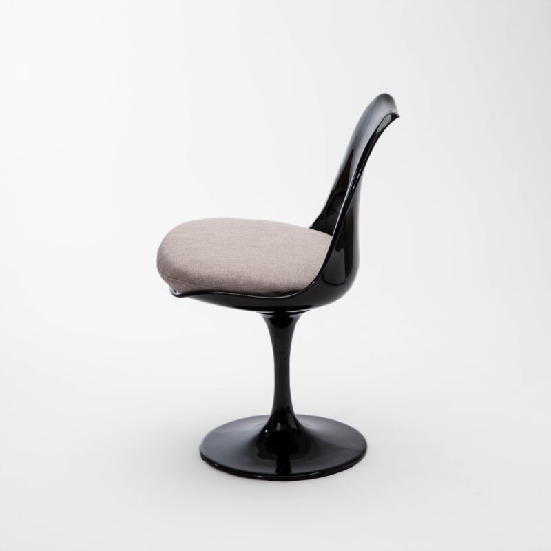 PP CHAIR WITH FABRIC CUSHION AND ALUMINUM BASE - Image 3