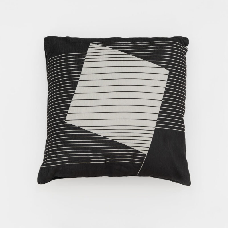 CUSHION
