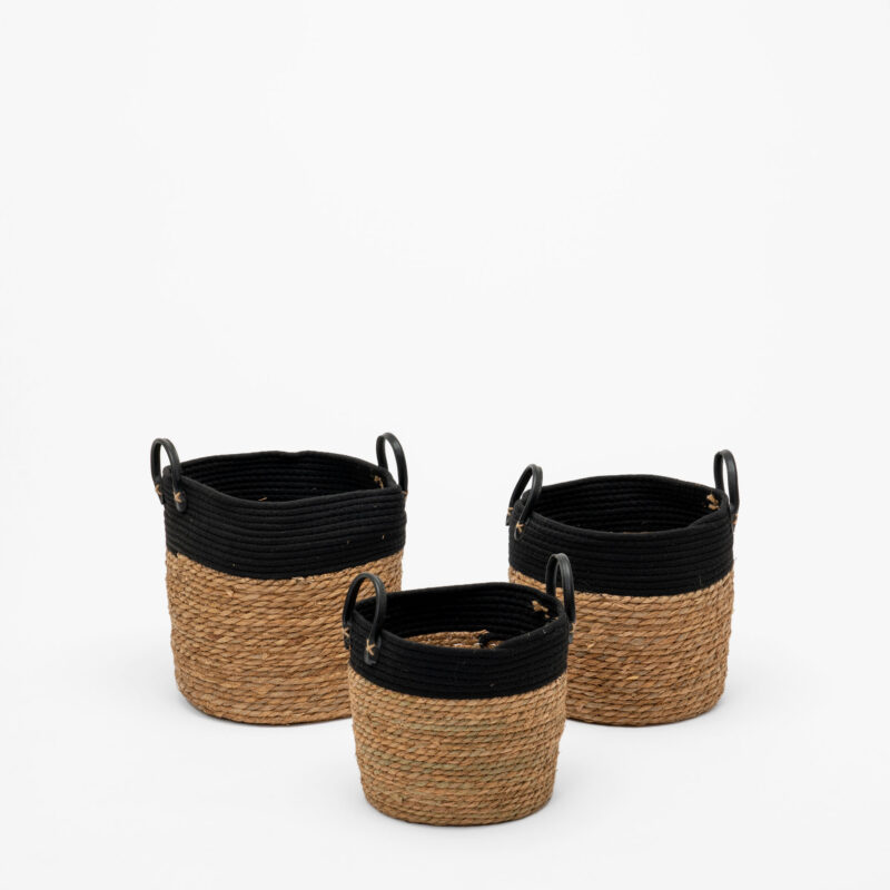 SET OF THREE WOVEN BASKETS