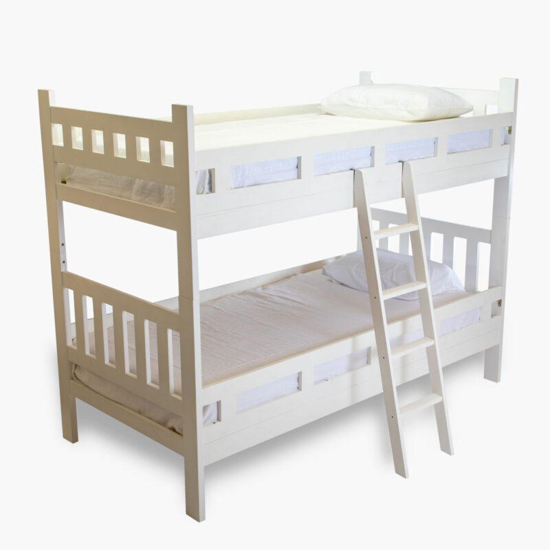 WHITE WOOD BUNK BED WITH LADDER - Image 3