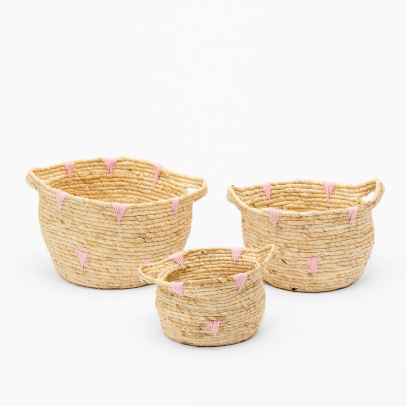 SET OF THREE WOVEN BASKETS