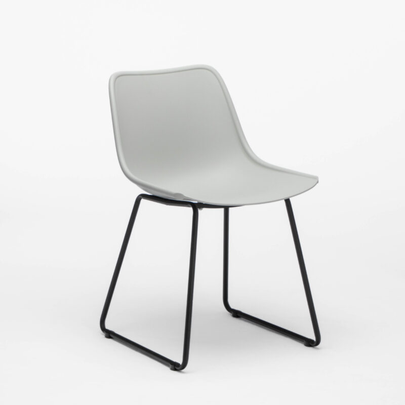PP SEAT AND BACK WITH METAL LEGS CHAIR
