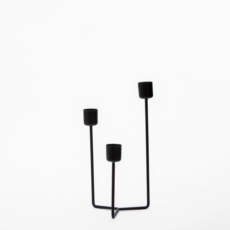 THREE CANDLES BLACK METAL CANDLE HOLDER
