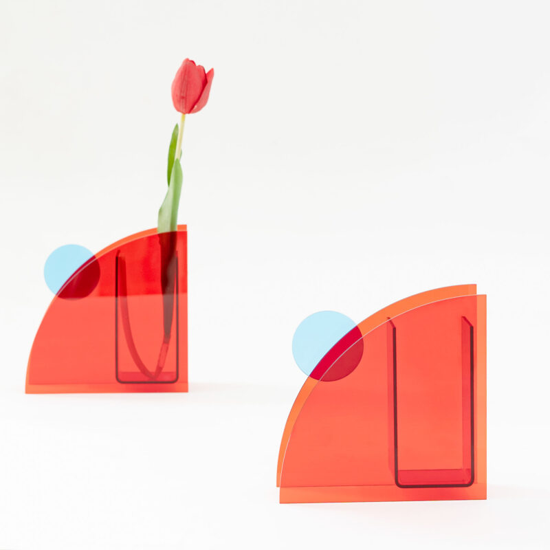 ACRYLIC VASE