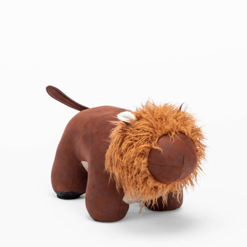DECORATIVE LION SHAPE KIDS STOOL