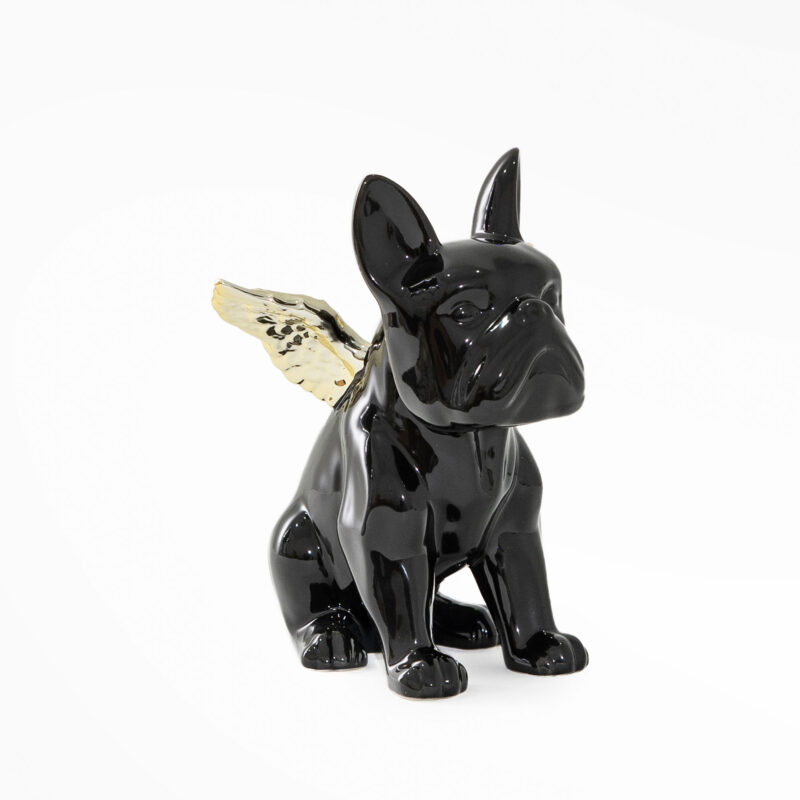 DECORATIVE ACCESSORIES