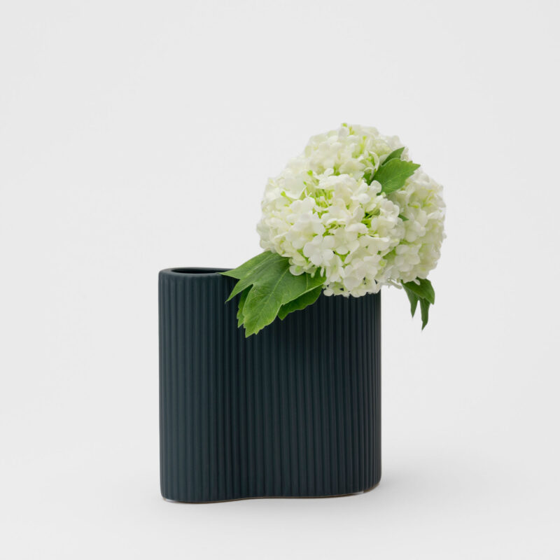 DECORATIVE CERAMIC VASE - Image 3
