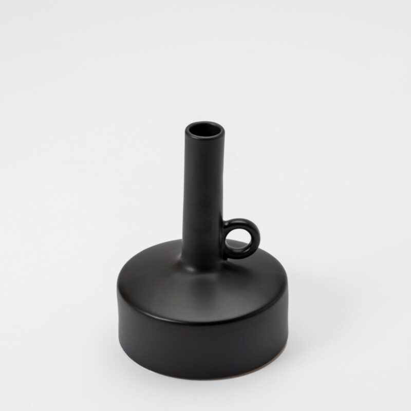 BLACK CERAMIC DECORATIVE VASE