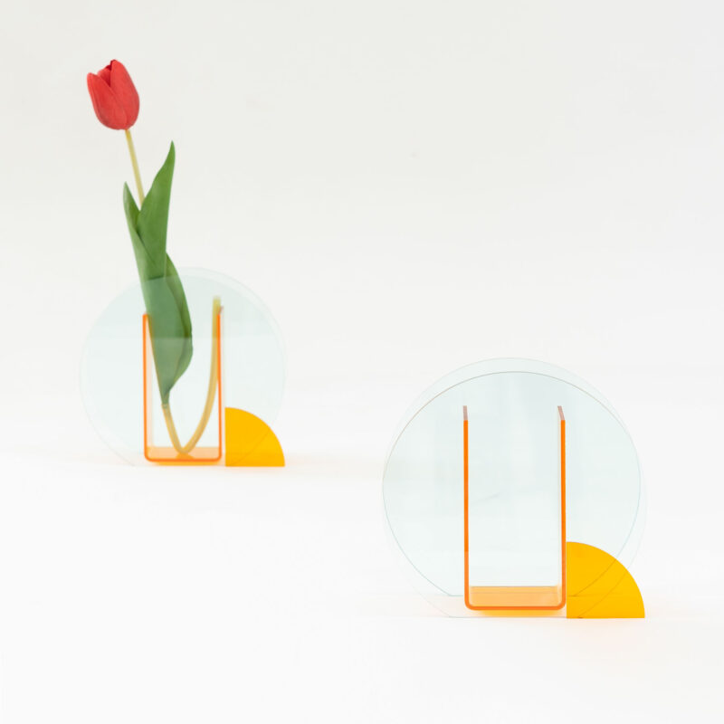 ACRYLIC VASE