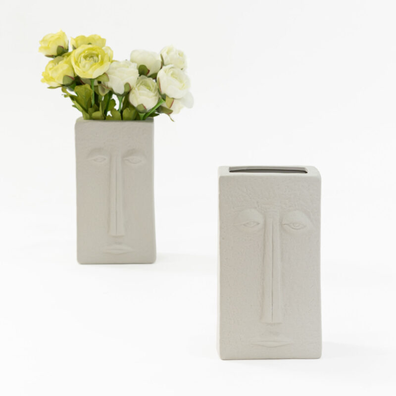 CERAMIC VASES