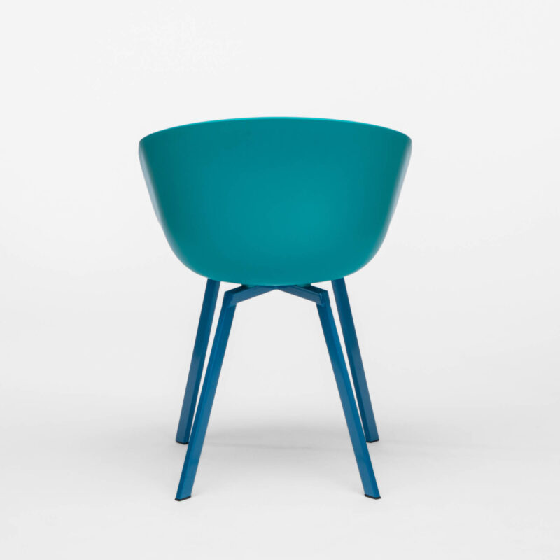 PP ARMCHAIR WITH METAL LEGS - Image 3