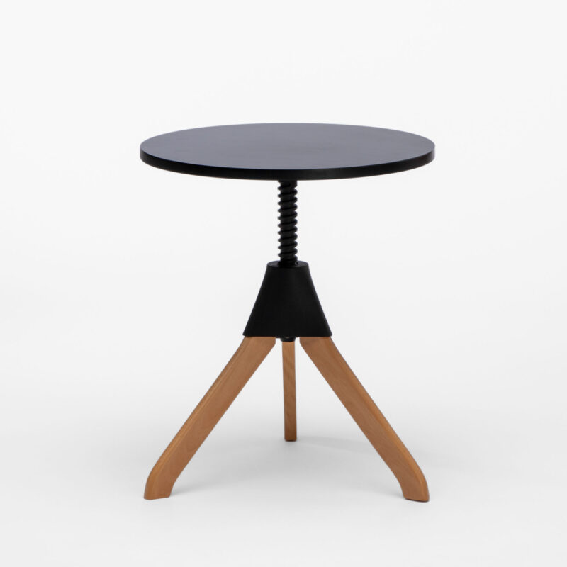 ROUND LACQUERED TOP ADJUSTABLE HEIGHT DINING TABLE WITH PP SCREW AND WOODEN LEGS