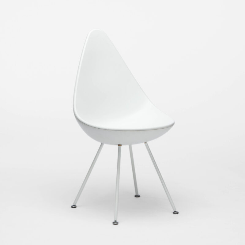 PP CHAIR WITH POWDER COATED METAL LEGS - Image 2