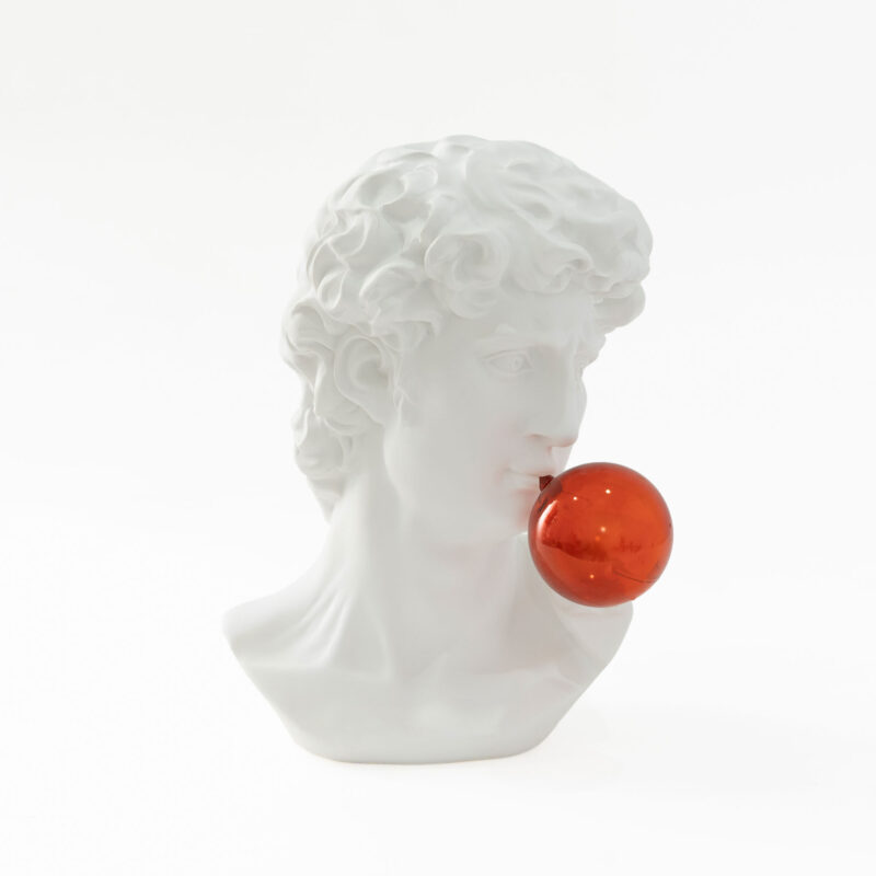 RESIN DECORATIVE ACCESSORIES