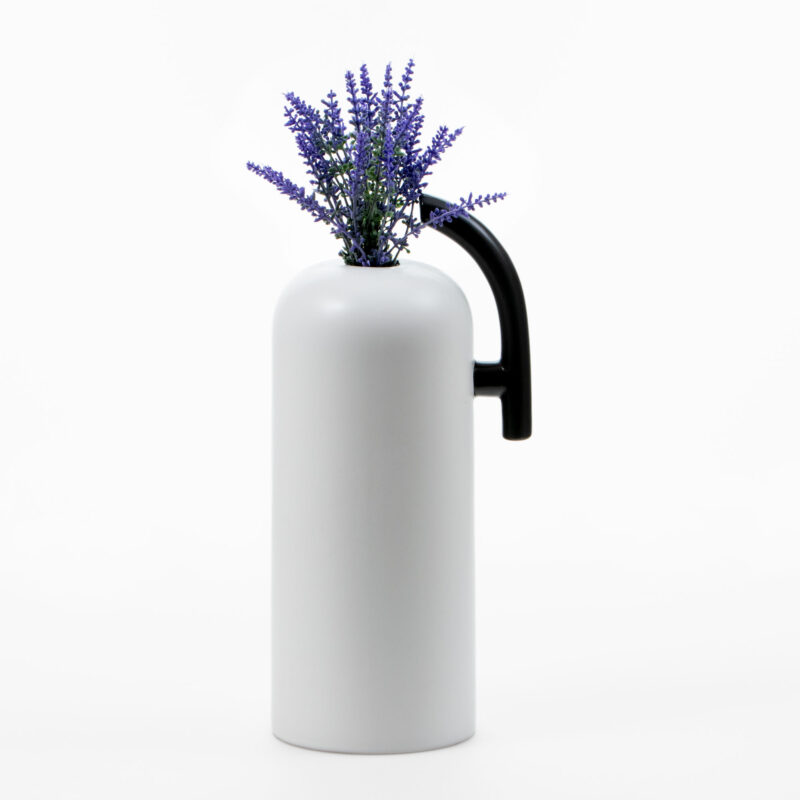 WHITE CERAMIC VASE WITH BLACK HANDLE - Image 2