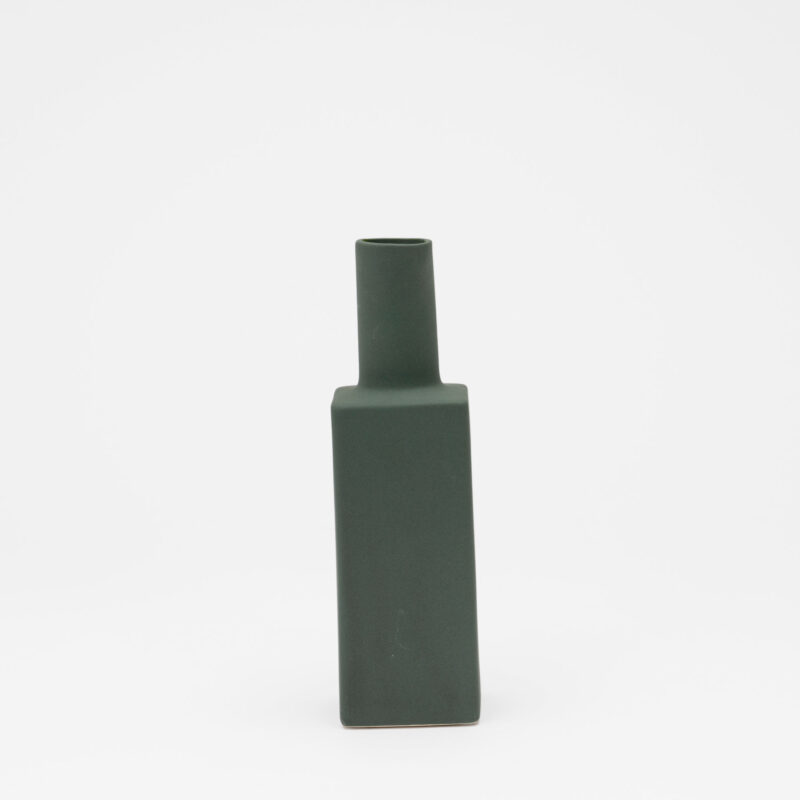 GREEN DECORATIVE SQUARE MATT CERAMIC VASE