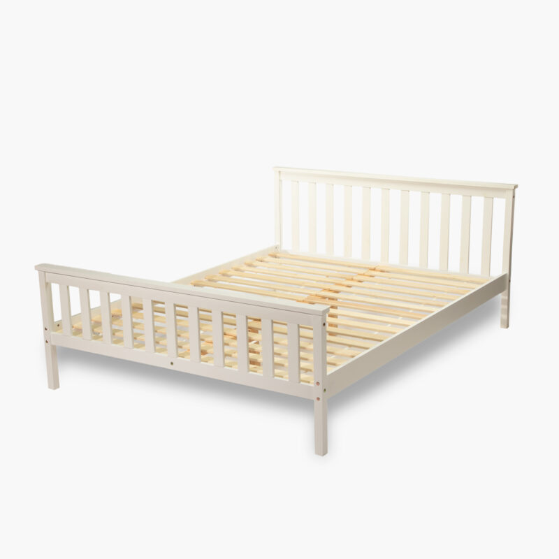 WOODEN QUEEN BED