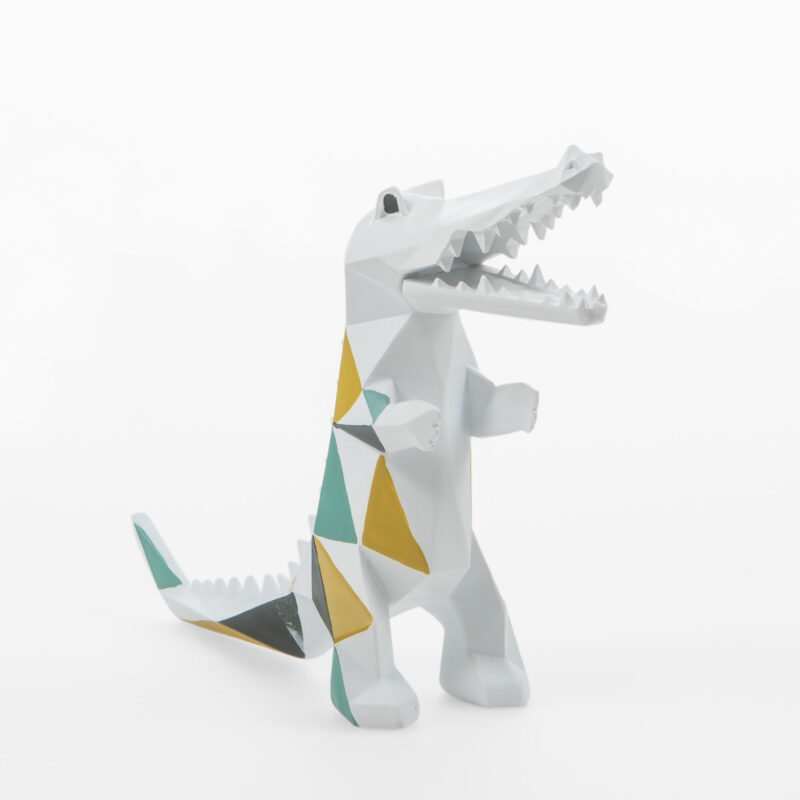 GEOMETRIC DECORATIVE CROCODILE