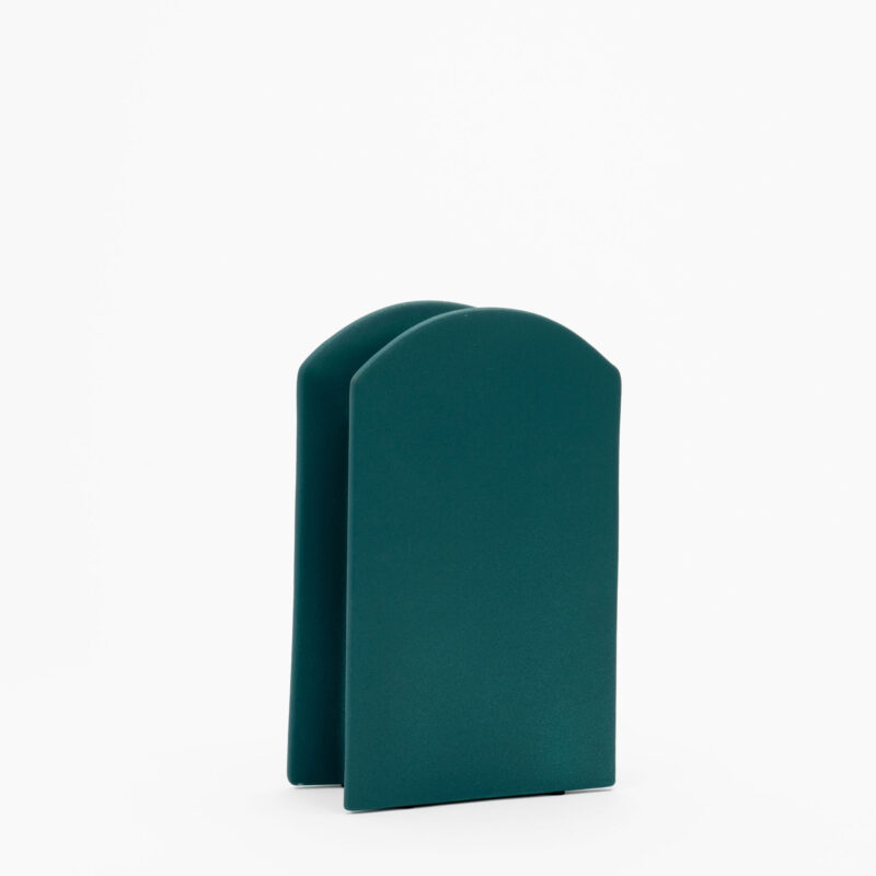 CERAMIC DECORATIVE VASE