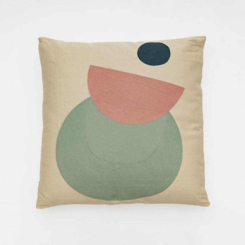 CUSHION