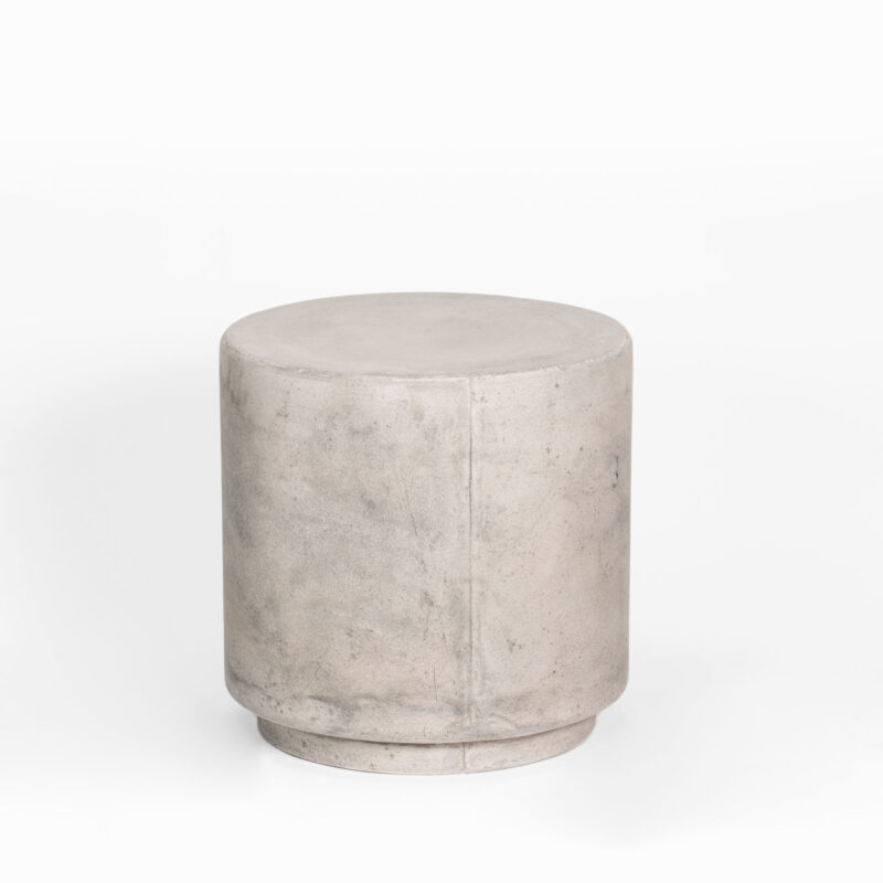 ROUND CONCRETE STOOL