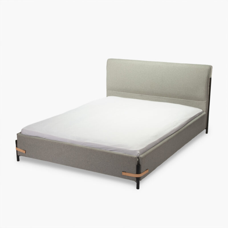 UPHOLSTERED KING SIZE BED - Image 2