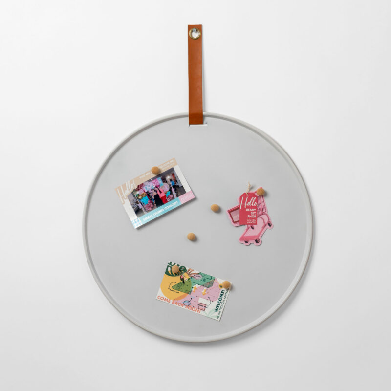 METAL MEMO BOARD WITH MAGNETIC PINS - Image 2