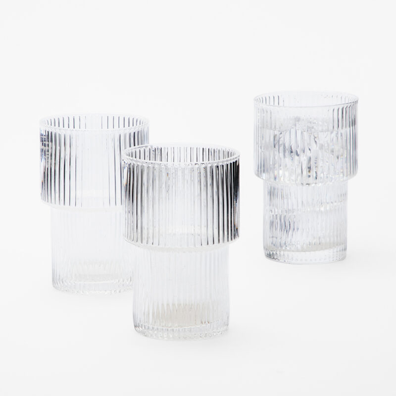 RIBBED GLASS TUMBLER