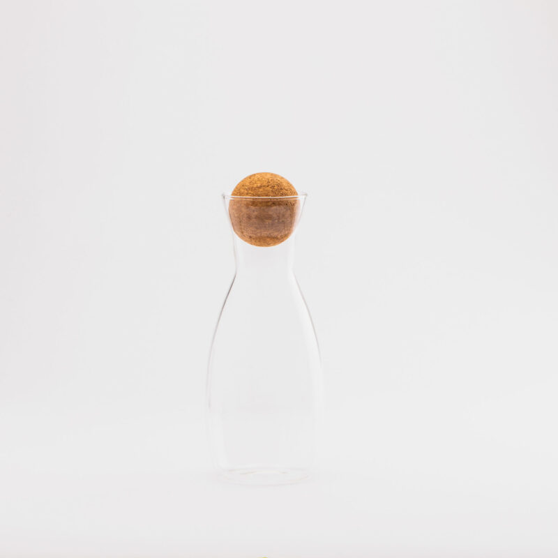 CLEAR GLASS CARAFE WITH CORK STOPPER (1000 ml)