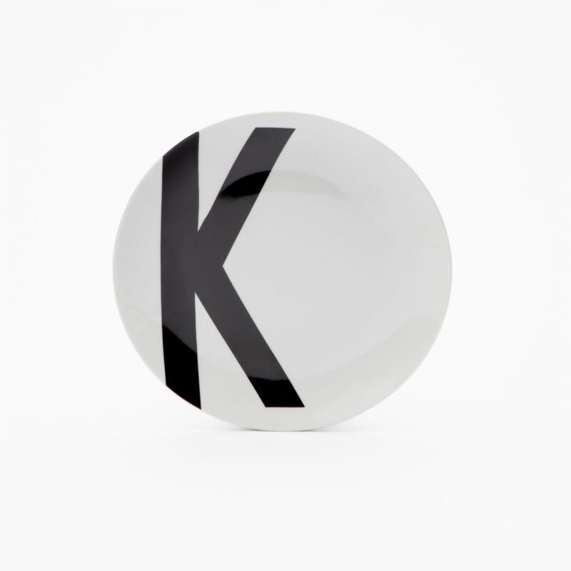 WHITE CERAMIC PLATE WITH LETTER - Image 2