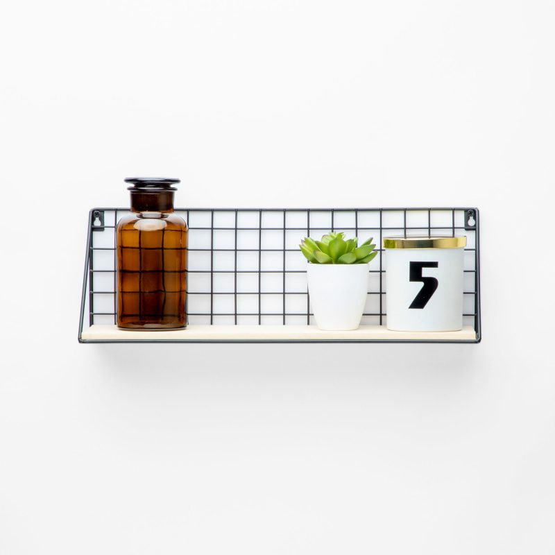 WIRE METAL AND WOOD MOUNTED SHELF - Image 3