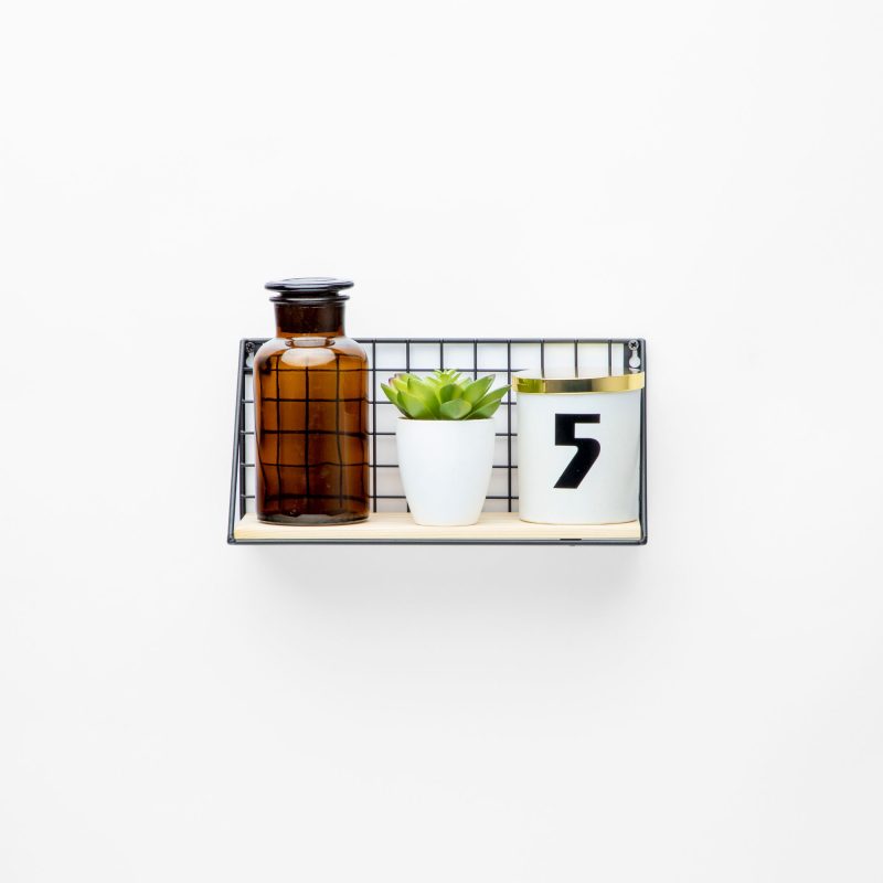 WIRE METAL AND WOOD MOUNTED SHELF - Image 2