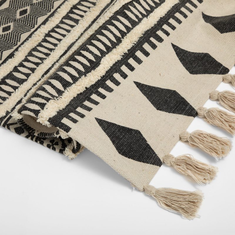 COTTON STONE WASH AREA RUG WITH TASSELS - Image 2